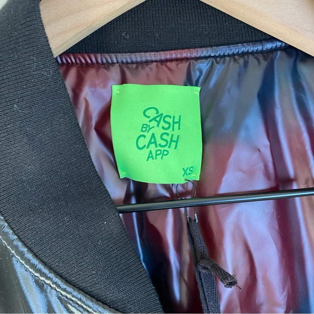 Cash App Mood Bomber Jacket Patented Black Full Zip Thermal Lining NWT Rare - Picture 2 of 8